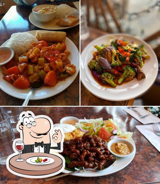 Papaya Hut Restaurant in Vancouver Restaurant menu and reviews