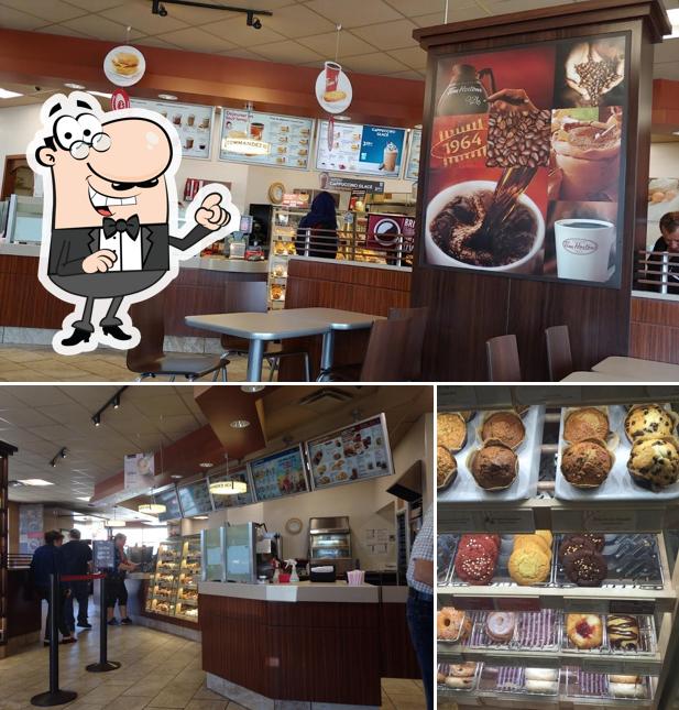 L'intérieur de Tim Hortons