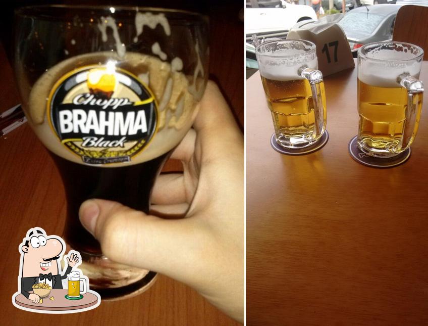 Tome um cerveja ao final do dia