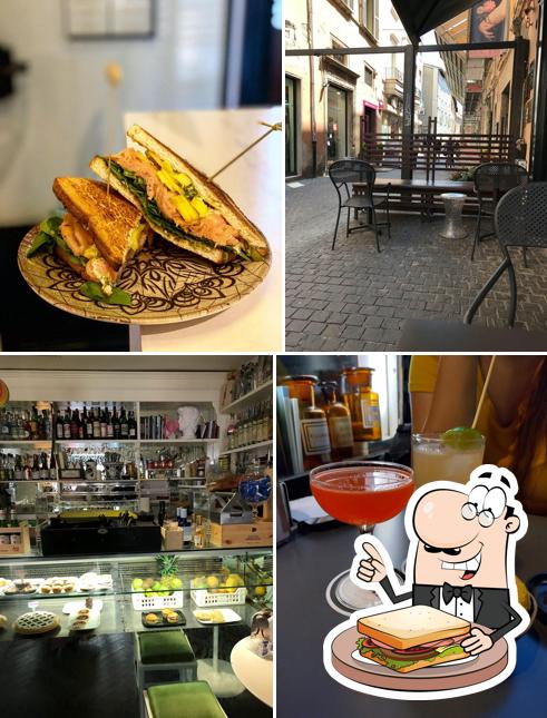 Prenditi un panino a Caffè Sestili