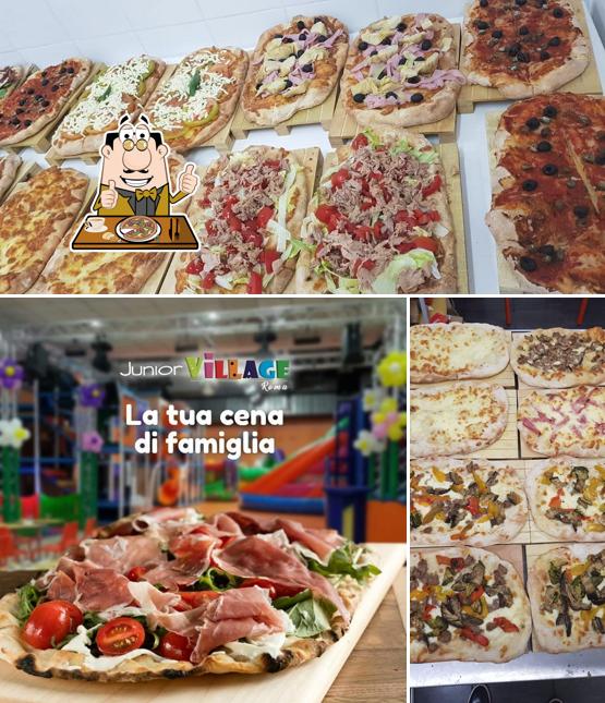 Prova una pizza a Junior Village Roma Parco Giochi Gonfiabili