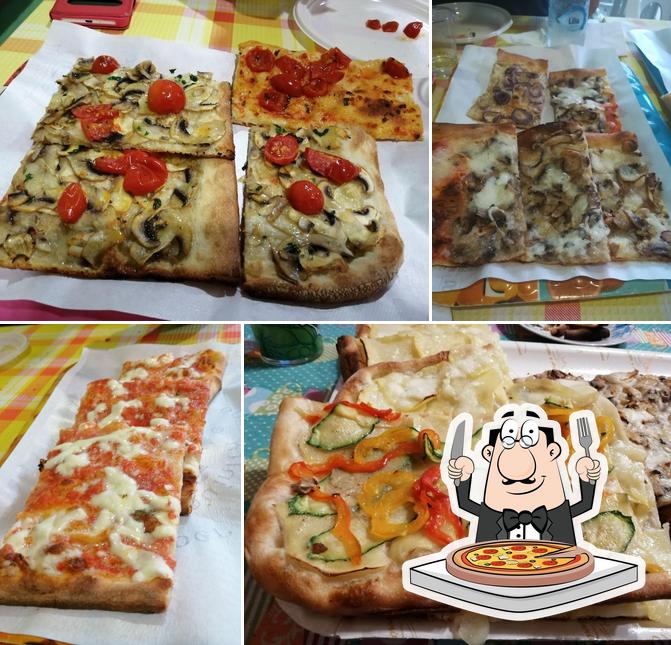 Prenditi una pizza a Pizzeria Da Sor'Anna