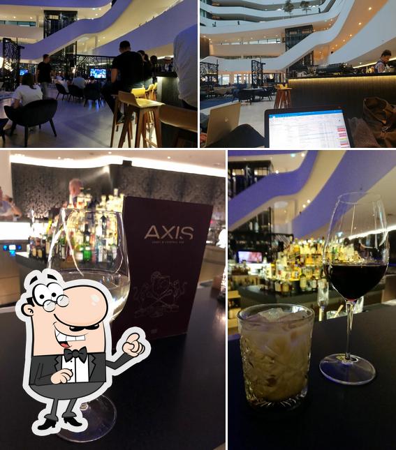 Best pubs & bars in Schiphol, summer 2024 Restaurant Guru