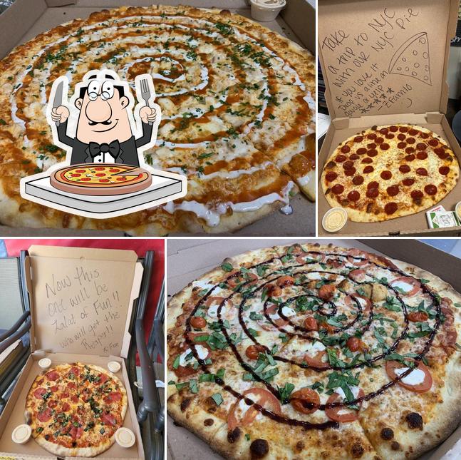 Zalat Pizza Legacy Frisco in Frisco Restaurant menu and reviews