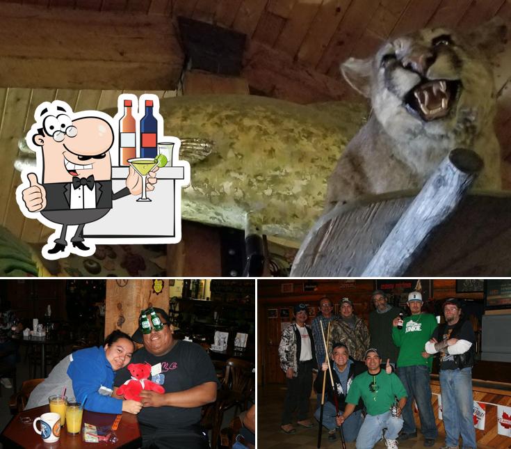 Log Cabin Pub in Spences Bridge Restaurant menu and reviews