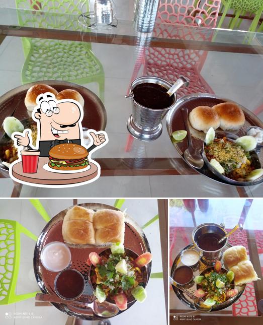 Get a burger at Hotel #mavalprant