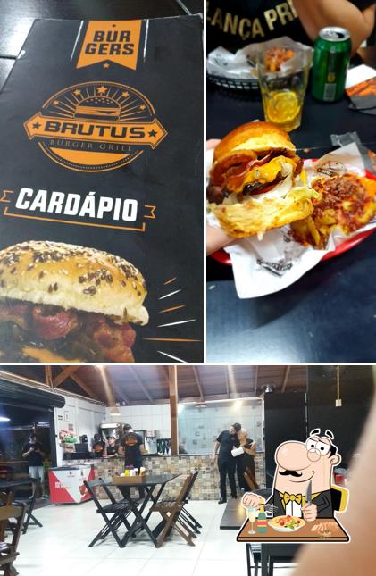 Esta é a imagem ilustrando comida e interior no Brutus Burger Grill