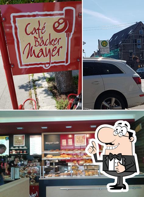 Look at the image of Cafe Bäcker Mayer Tübingen-Hirschau
