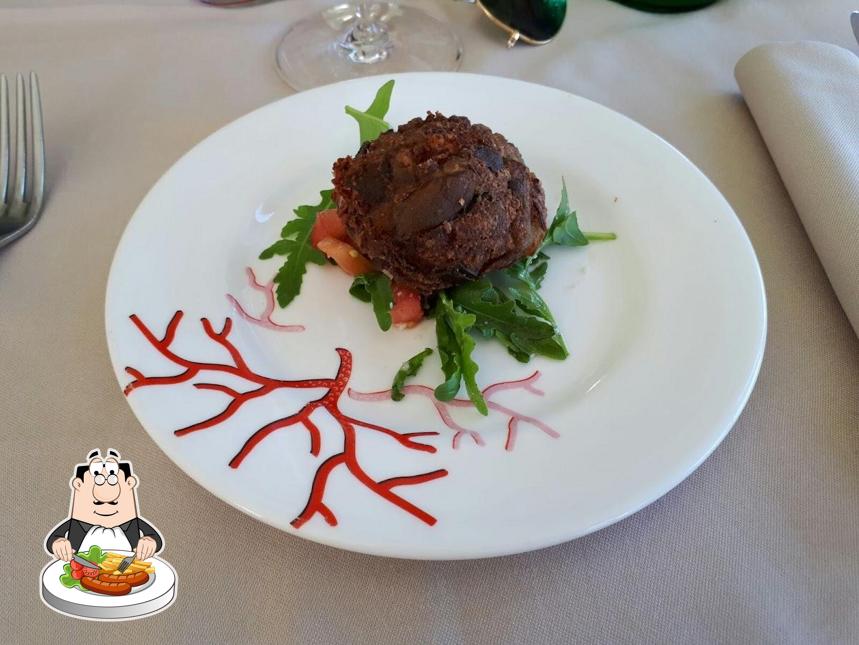 Platti al Hotel Buca di Bacco