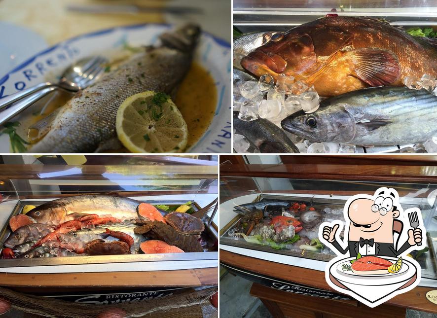 Ristorante Sorrento serve un menu per gli amanti del pesce