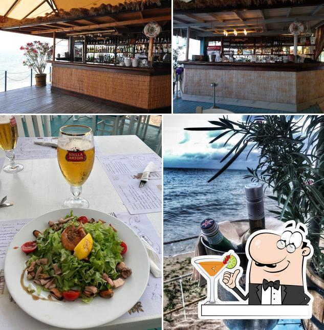 RESTAURANT SEA DRAGON se distingue par sa boire et comptoir de bar