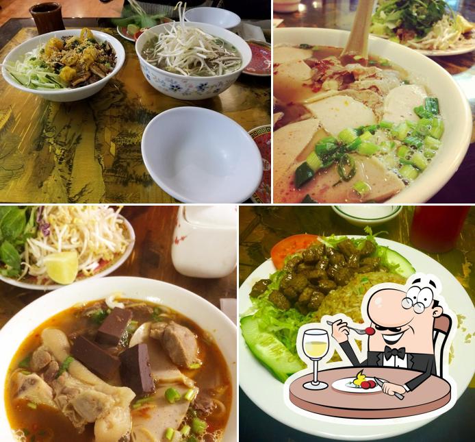 Meals at Thanh Huong