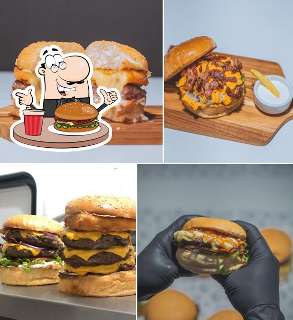 Experimente um hambúrguer no American Burger - Hamburgueria e Pizzaria