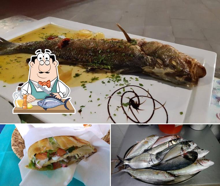 Pappafico - Trattoria di Mare & Bistrot serviert eine Speisekarte für Fischliebhaber