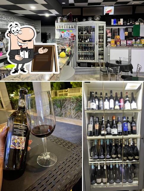 Gli esterni di Bar Jolly & non solo quello. 