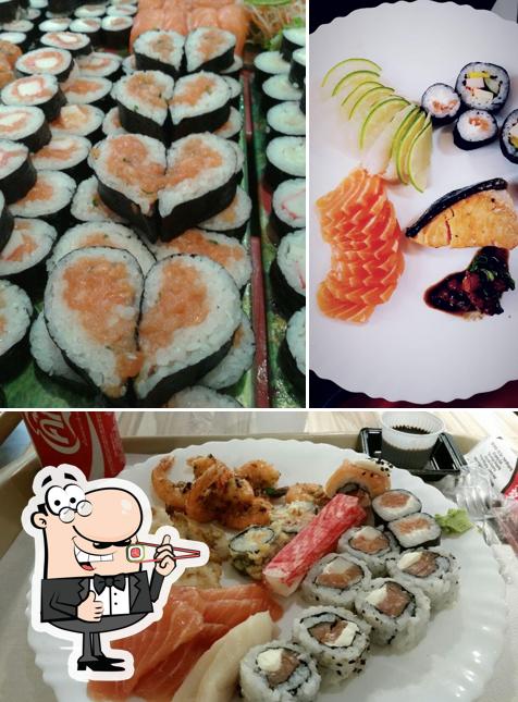 Peça diversas opções de sushi