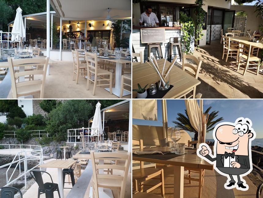 Gli interni di Cardamomo Food Drink Chill