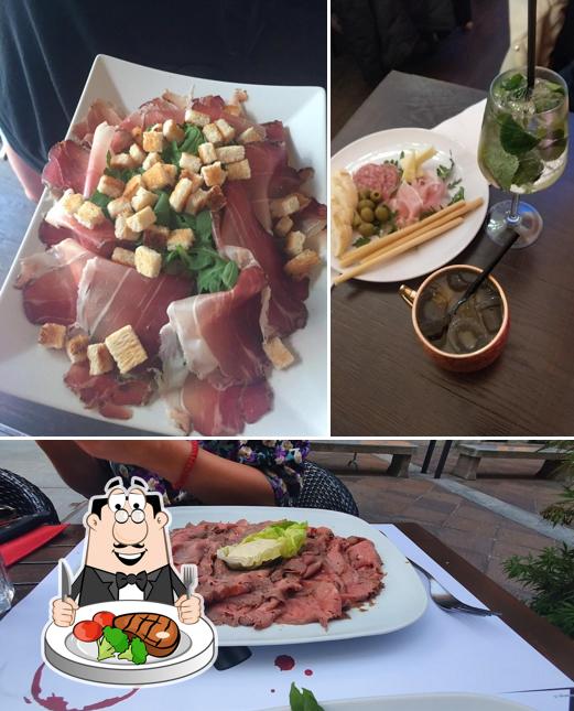 Prenditi i un pasto a base di carne a Panino Divino