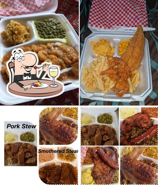 Creole Lunch Box in Breaux Bridge Restaurant menu and reviews