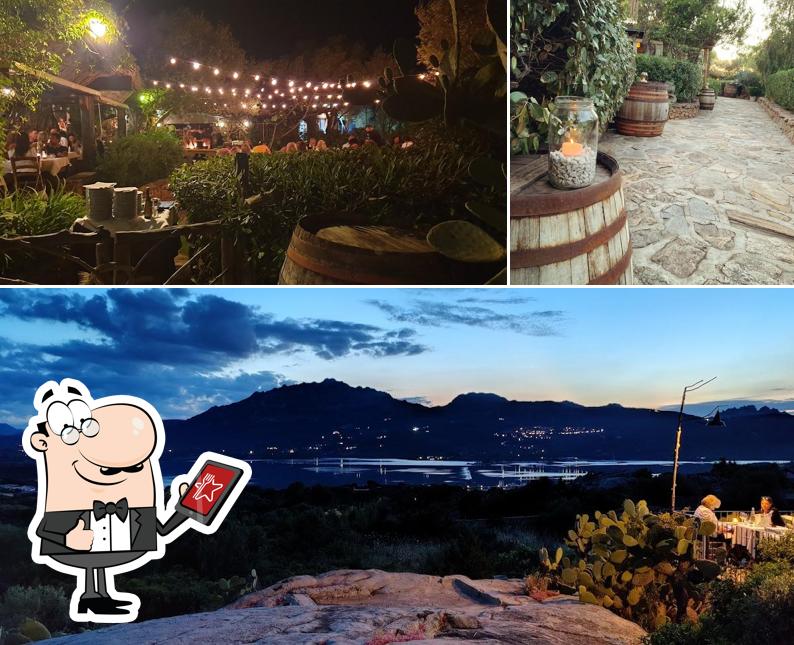 Puoi goderti l'aria fresca da seduto all'esterno di Ristorante Lu Stazzu