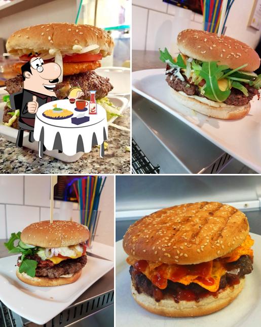 Faites-vous plaisir avec un hamburger à Village Burger