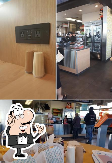 L'intérieur de A&W Canada