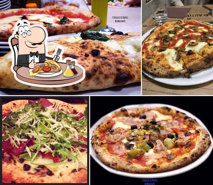 Scegli una pizza a L' Angolo di Napoli