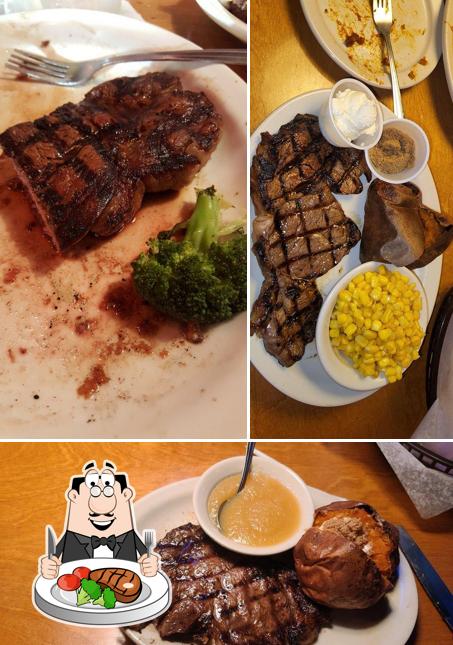 Texas Roadhouse, 4463 Southmont Way in Easton - Restaurant menu and reviews