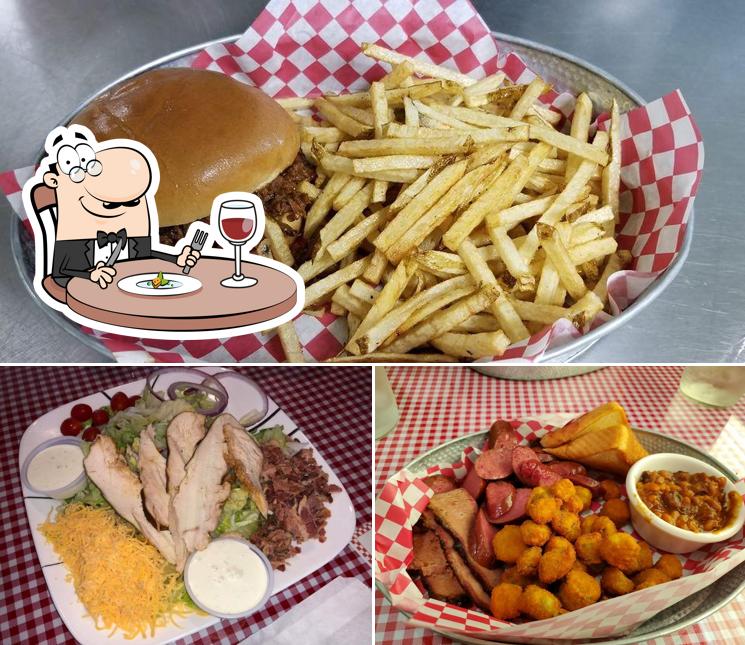 Honey Creek BBQ in Grove Restaurant menu and reviews