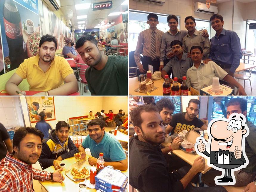 Domino's Pizza - Mall of India, Noida picture