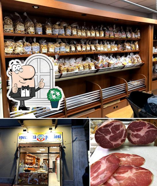 La foto di esterno e la carne da Apulia specialità pugliesi e meridionali- prodotti tipici