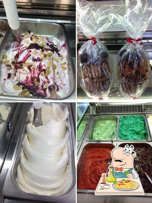 Gelato al Gelateria La Dolce Vita