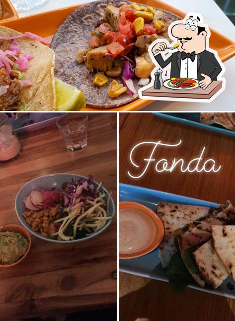 Еда в "Fonda Mexican Windsor"