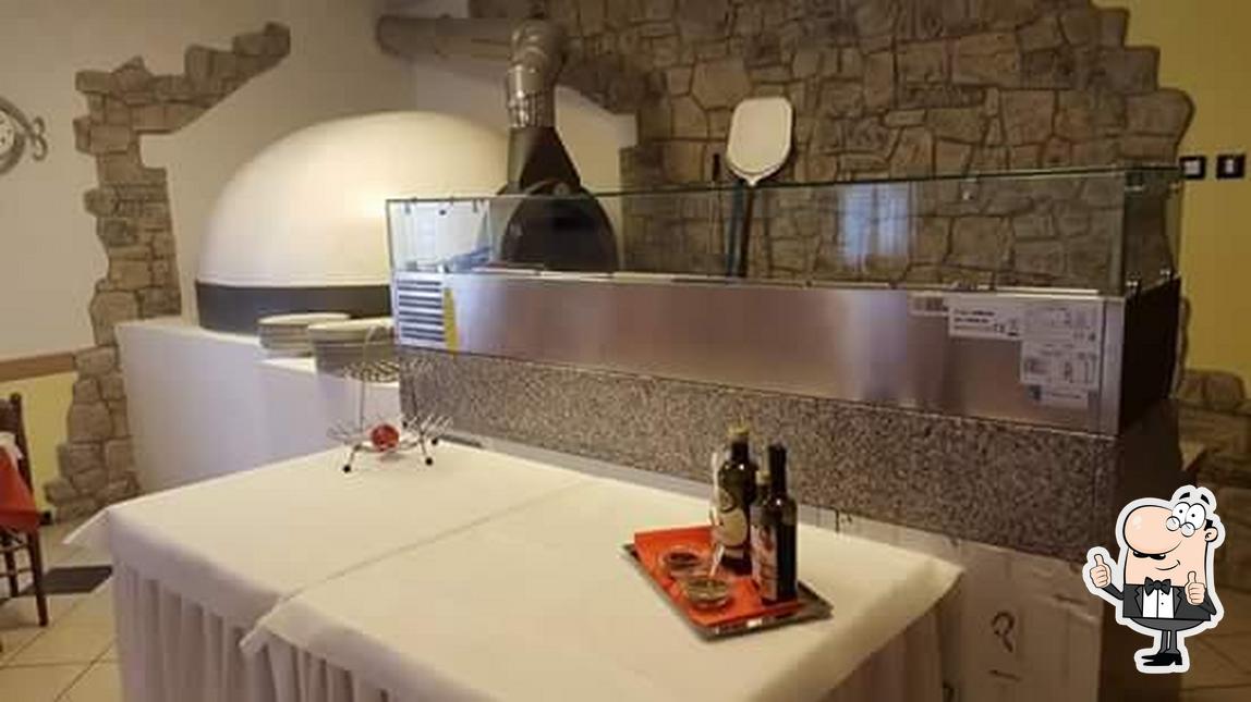 Vedi questa foto di Albergo Ristorante Pizzeria Miravalle