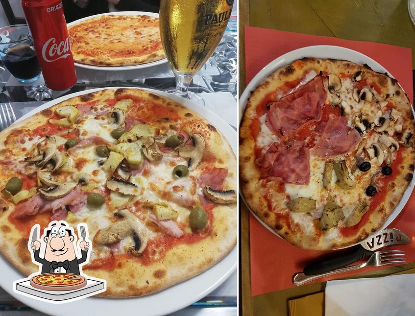 Prenditi una pizza a Pizzeria All'angolo Di Giuda