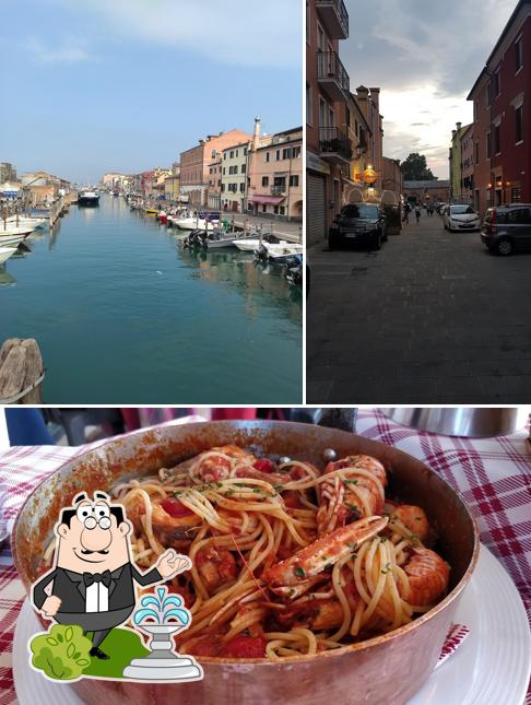 Tra le varie cose da La Taverna si possono trovare la esterno e cibo