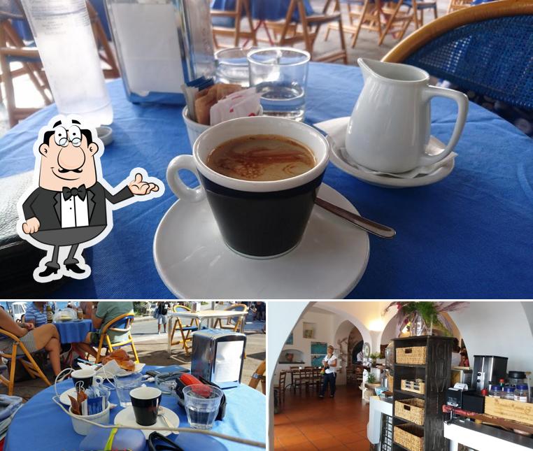 Gli interni di Bar Del Porto Island