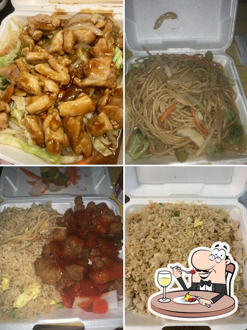 Food at China Wok