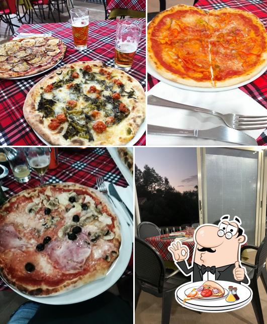 Prova una pizza a Pizzeria Mediterranee Sas