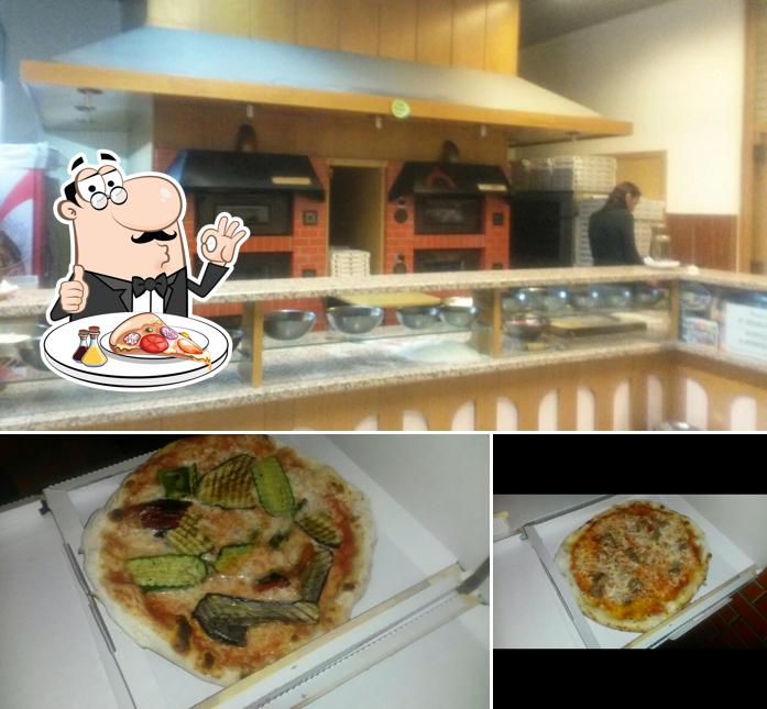 Закажите пиццу в "Pizzeria A' Scogliera"