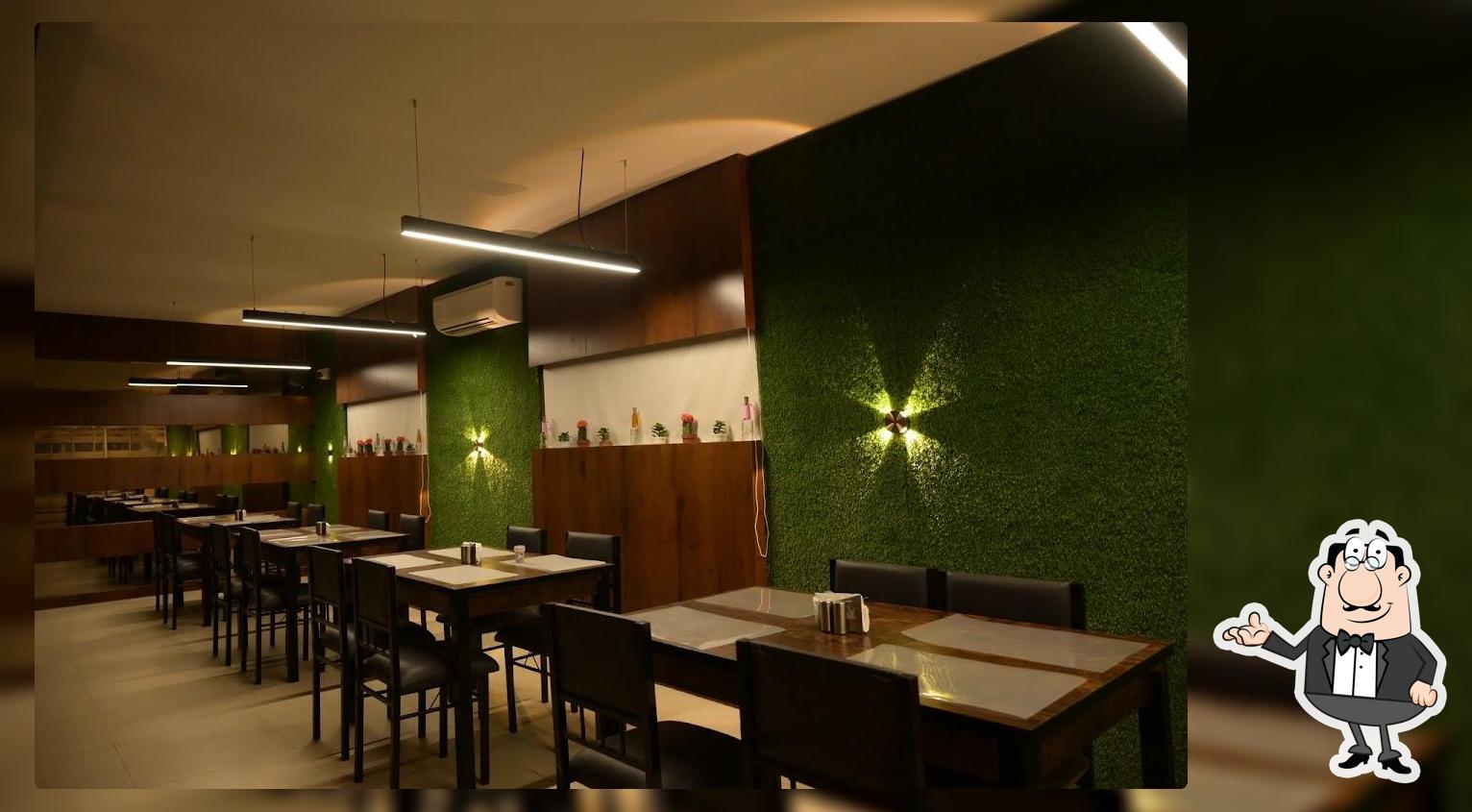 Abhi's Grillland & Sizzlly Chicken Family Restaurant