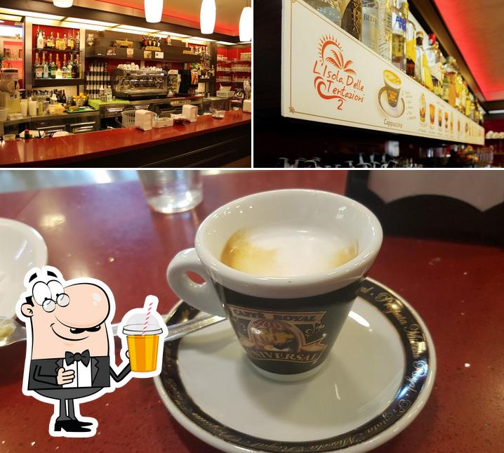 Profitez d'un verre à Caffetteria Pasticceria L'Isola delle Tentazioni 2