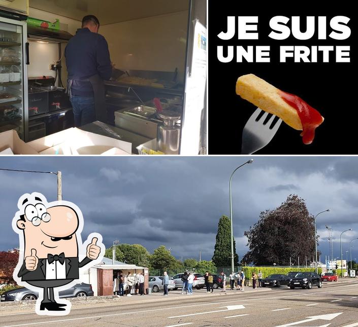 Regarder la photo de Friterie de la Spëtz