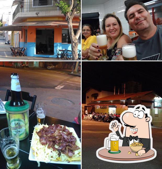MANOEL CONCEIÇÃO LANCHES