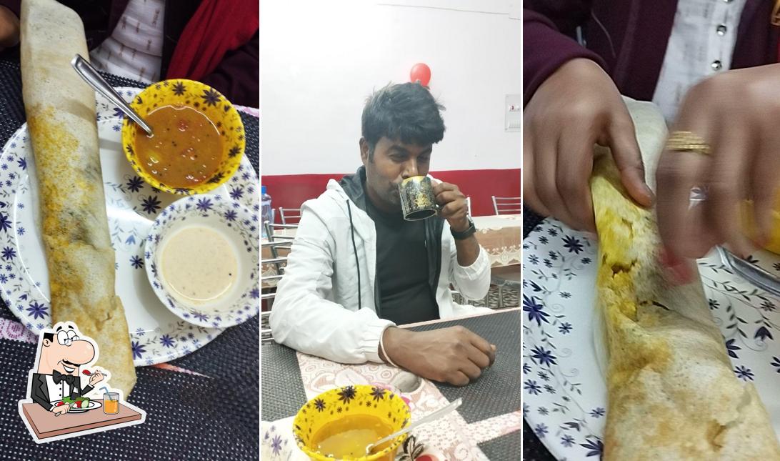 Ekka's family restaurant gumla
