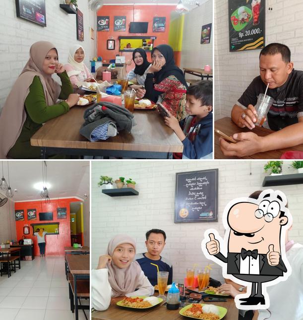 Geprek Al-Azizah restaurant, Indramayu - Restaurant reviews