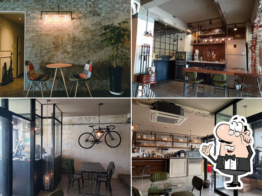 Check out how Foresta Coffee looks inside