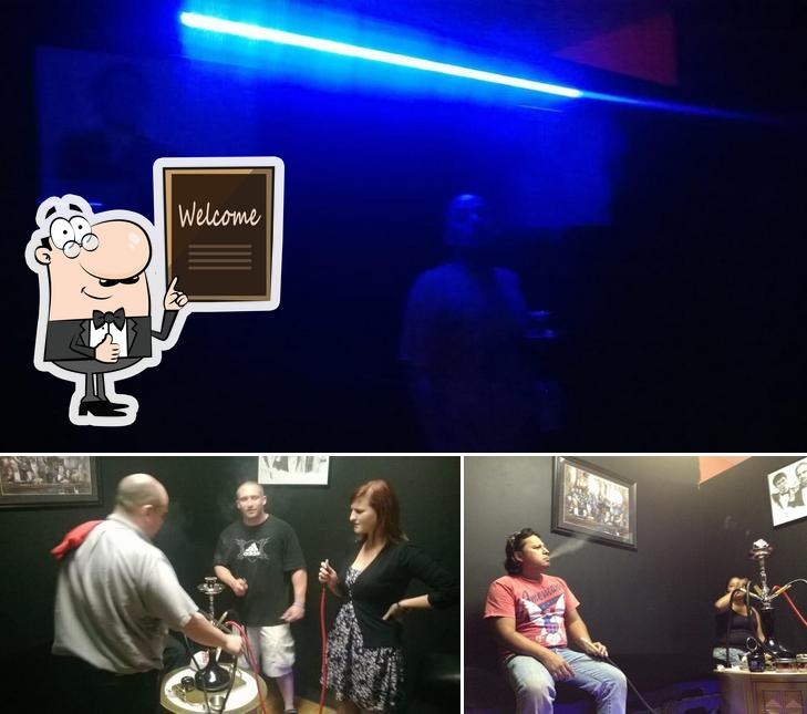 Smoke City Tobacco in Crystal Lake Restaurant reviews