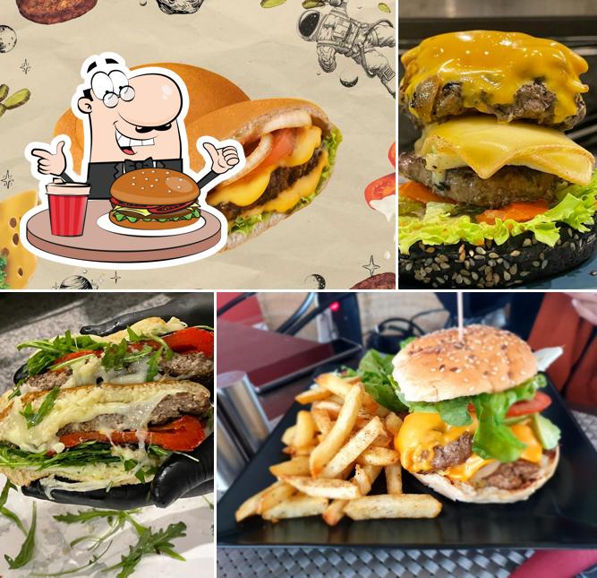 Essayez un hamburger à ₿ COIN FOODING