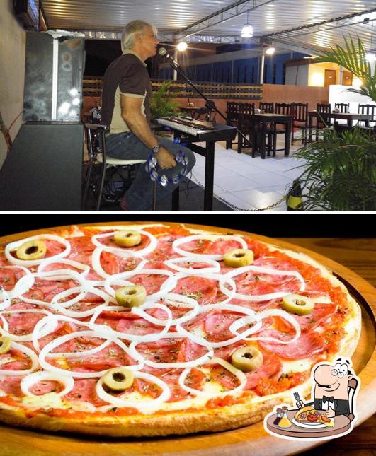 Peça pizza no Pizzaria Três Torres